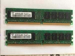 M378T2953BG0-CCCDS - Samsung 1GB DDR2-400MHz PC2-3200 non-ECC (2 sticks) - Picture 1 of 2