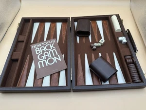 VTG Backgammon Set in Faux Leather Case/Board Complete Taiwan, Game, Xmas, - Picture 1 of 5