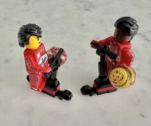 F1 Minifigure Scooter Hamilton 2025  And  Schumacher 2000 F1 Ferrari - Foto 1 di 4