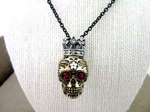 Neu Betsey Johnson VAMPIR-KOLLEKTION Königin Krone Daisey TOTENKOPF HALSKETTE - Bild 1 von 10