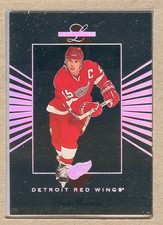 Steve Yzerman 120 1994-95 Leaf Limited