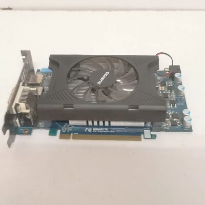 GENUINE GIGABYTE GV-R575D5-1GD RADEON HD 5750 GPU 1GB GDDR5 VIDEO GRAPHIC CARD. - Image 1 of 4