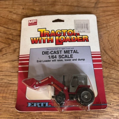 1986 Ertl 1/64 scale die-cast Massey-Ferguson End Loader - Image 1 of 3