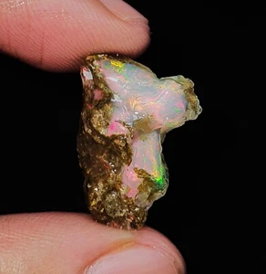 12,55 ct natürlicher Multi Feuer äthiopischer Opal Öl grob AAA-Qualität loser Edelstein - Bild 1 von 5