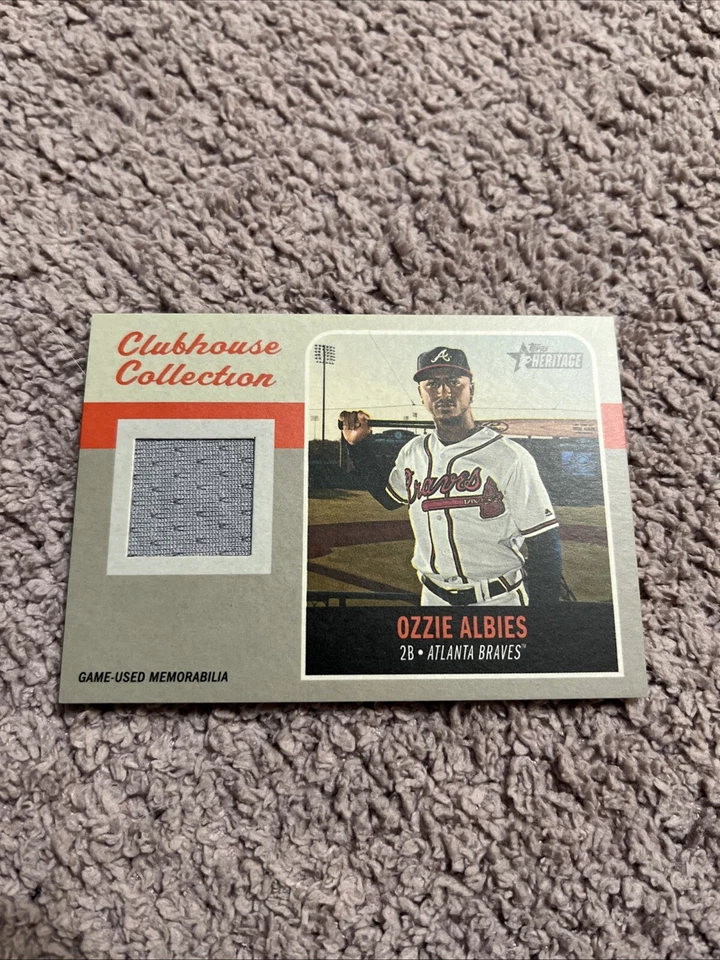 2019 Topps Heritage High Number Clubhouse Collection Relics Ozzie Albies #CCR-OA - Image 1 of 1