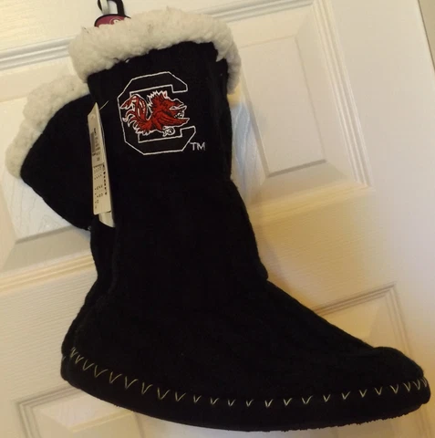 NWT Forever Collectibles Women’s NCAA Logo Pull-on Knit Slipper Boots Cover