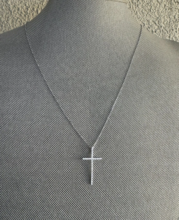 Collar Colgante Cruz Diamante Delgado Oro Blanco 14k Azul Nilo Cadena 2.2 gr Foto 1 de 4