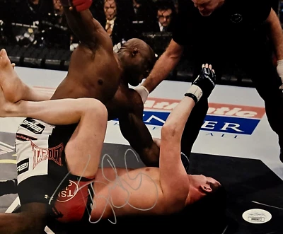 Bobby Lashley Signed Photo UFC MMA WWE STRIKEFORCE BELLATOR 8x10 JSA COA 872 - Image 1 of 2