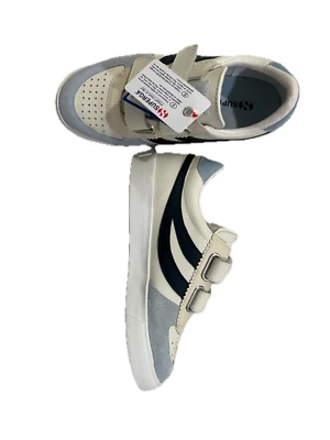 Tênis infantil italiano Superga com fecho de alça - Novo com etiqueta - EUA tamanho 2 - Imagem 1 de 4