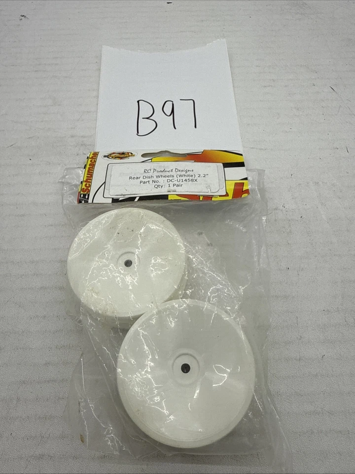 VINTAGE SCHUMACHER U1458X Rear Wheel 2.2 Smooth 2WD / 4 WD - Image 1 of 1