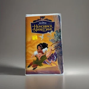 NEW! Disney Masterpiece The Hunchback of Notre Dame VHS, 1997 Sealed Clamshell. - Picture 1 of 4