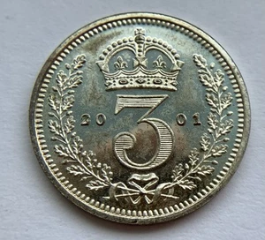 2001 QUEEN ELIZABETH II MAUNDY (3p) THREEPENCE - Picture 1 of 7