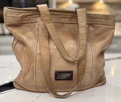 Bolso de Mano Salvatore Ferragamo Cuero Grande Pátina Envejecida Bronceado De Colección Italia Foto 1 de 4