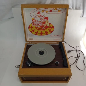 Eaton's Viking Portable Record Player Phonograph Turntable Vintage 301 - Picture 1 of 15
