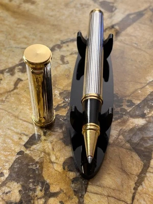 Bolígrafo Tourneau 4001 en estuche de madera original. 2 tonos.  ¡Raro!  Foto 1 de 4