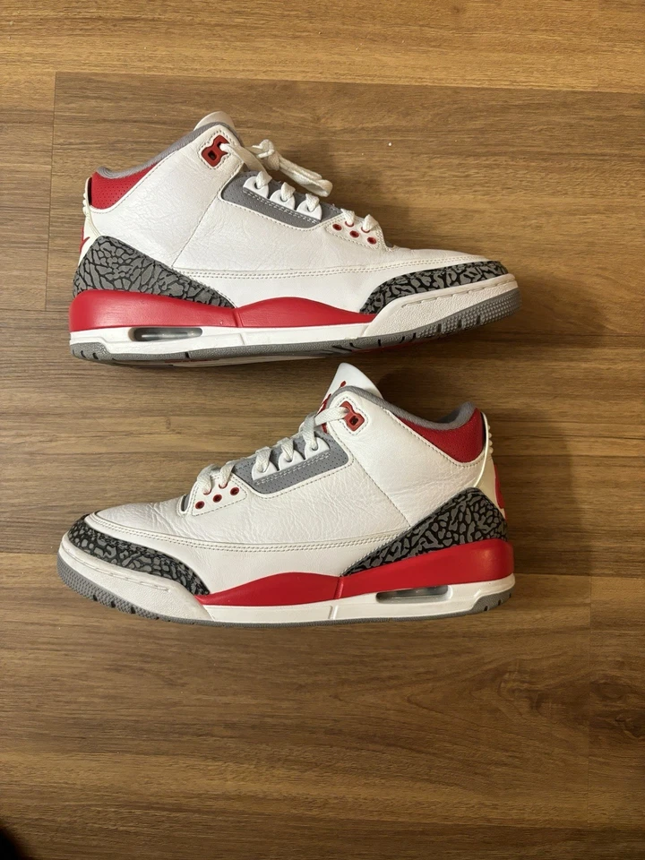 Size 10 - Jordan 3 Retro Mid Fire Red - Image 1 of 4