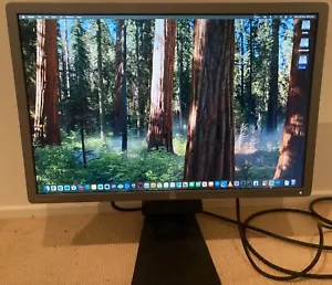 HP EliteDisplay e241i 24" 1920x1200 1080p Full HD IPS Monitor HDMI DisplayPort - Picture 1 of 5