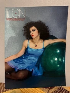 Madonna Icon Magazine #39 Hollywood American Life Fan Club 2003 - Picture 1 of 3