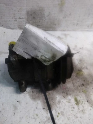 AC Compressor 6 Cylinder Fits 93-95 NISSAN PICKUP 533796 — 第 1/3 张图片