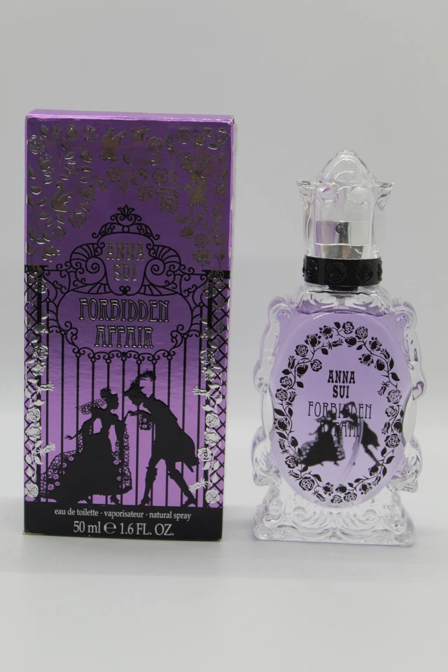 Anna Sui Forbidden Affair Eau de Toilette 1.6 OZ / 50 ml Spray para Mujer - Nuevo Foto 1 de 1