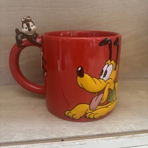 Disney Store 25th Anniversary Pluto Chip 'N Dale 3D Embossed Red Kaffeebecher - Bild 1 von 6