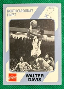 1989-90 COLLEGIATE COLLECTION WALTER DAVIS NORTH CAROLINA TAR HEELS #52 NMMT - Picture 1 of 2