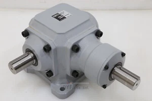 GTR Bevel Gear Box NIB KNB-321 HH1034 RATIO 1 : 1 RED-I-1054=P19=W5 - Picture 1 of 24