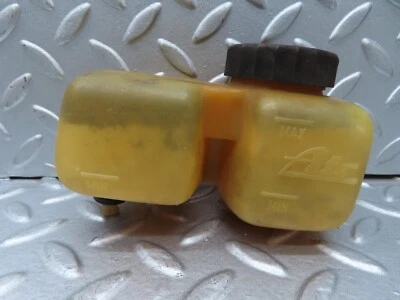 ⚙13330⚙ Mercedes-Benz W111 220S Brake Fluid Reservoir Tank - Image 1 of 4