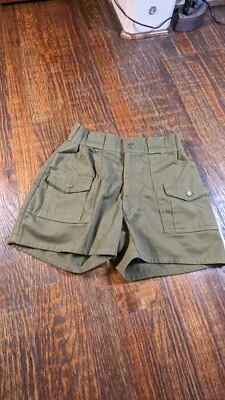VINTAGE Boy Scouts Shorts Youth 24" Waist Hem Green Official Uniform Twill Cargo - Image 1 of 4
