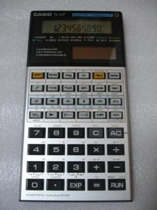 Calcolatrice Casio Fx-61f Elettrica Formula A27 Vintage con Manuale Istruzioni Dati - Foto 1 di 4