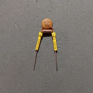 TREBLE BLEED "TV Jones Spec" 1nF Vintage Ceramic cap, 150K DALE Metal Film resis - Bild 1 von 2