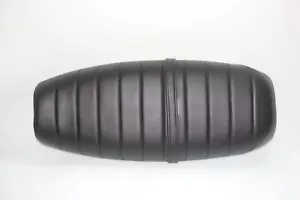 26.5" Triumph Bonneville T100 Thruxton Scrambler SE 2001-2016 motorcycle seat - Picture 1 of 7