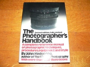 Vintage HC/DJ Book "The Photographer's Handbook" Revised 2nd Ed. by John Hedgcoe - Picture 1 of 9
