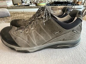 Mens ASOLO Hiking shoes low, GORETEX, Size 11 Excellent condition - Picture 1 of 7