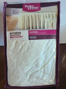 Better Homes & Gardens Adjustable Eyelet Lace Bedskirt - NEW - Picture 1 of 4