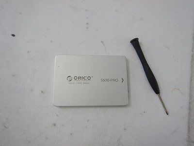 ORICO 4TB SATA SSD 2.5" Internal Solid State Drive, up to 550MB/s, 3D NAND SATA - Image 1 of 4