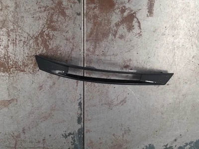 Mercedes Benz AMG C 63 2012 luz de circulación diurna derecha moldura #0967 G4 Foto 1 de 4