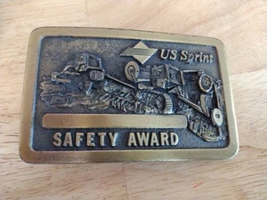 VINTAGE SAFETY AWARD BRASS BELT BUCKLE U S SPRINT U.S. SPRINT - Bild 1 von 4