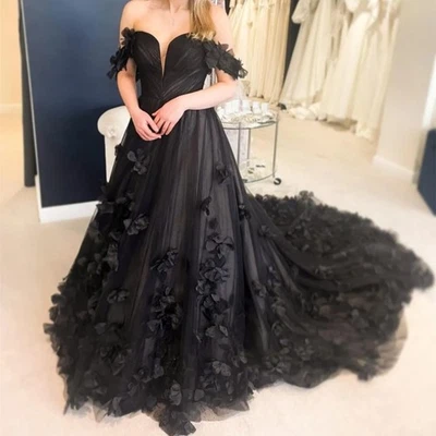 Tulle Off Shoulder Wedding Dress With Flower A-Line Lace Sweep Train Bridal Gown - Image 1 of 4