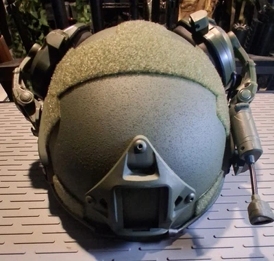 CASCO NIJ NIVEL IIIA UHMW-PE 24NRR MANGUITOS ELECTRÓNICOS LUZ DE NAVEGACIÓN Foto 1 de 4