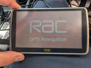 satnav RAC 5000WIDE 5in Sat Nav + charger + sleeve, please read details - Picture 1 of 8
