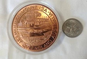 Australia. 1982 TOURIST DOLLAR Mount Isa - Qld - Picture 1 of 2