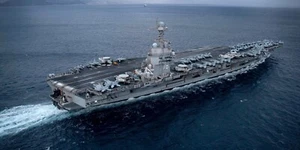 USS Gerald R. Ford (CVN-78) Sailing POSTER 24 X 36 Inches Wall Art - Picture 1 of 2