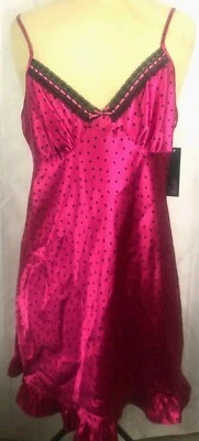 全新带标签! Apt 9 粉色/黑色圆点褶皱娃娃 Chemise 尺寸 M 睡袍花边 — 第 1/4 张图片