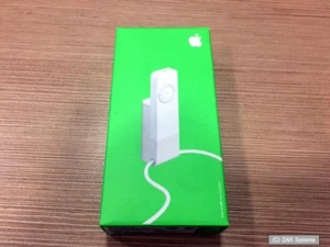 Original Apple M9759G/A Externer Akku, Battery für iPod Shuffle Serien, NEU, OVP - Picture 1 of 1
