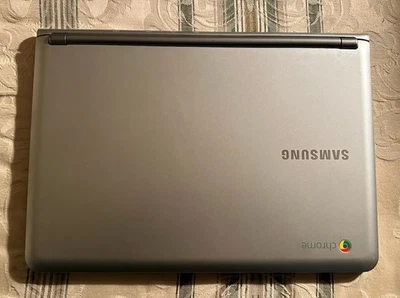 Notebook Samsung Chromebook XE303C12 Tela 11.6", Intel 2GB RAM Usado Sem Carregador - Imagem 1 de 3