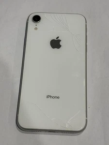 USED Grade C | Apple iPhone XR | 256GB | White | Cracked Back I Aftermarket - Picture 1 of 4
