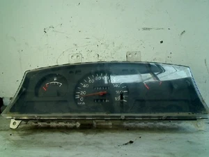 KM TELLER Mitsubishi L-400 Bus 2.5 TD (4D56T) 1999 mr148918 - Bild 1 von 1