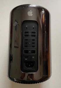 Mac Pro A1481 3.5GHz Xeon E5 16GB RAM 500GB SSD FirePro D500 3GB Trashcan Model - Afbeelding 1 van 12