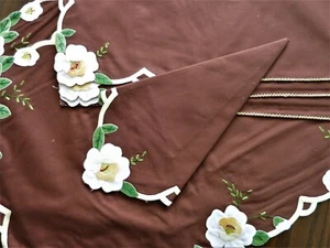 Juego de servilletas mantel individual rosas elegantes de algodón marrón de colección apliques blancos pavo real - Imagen 1 de 12
